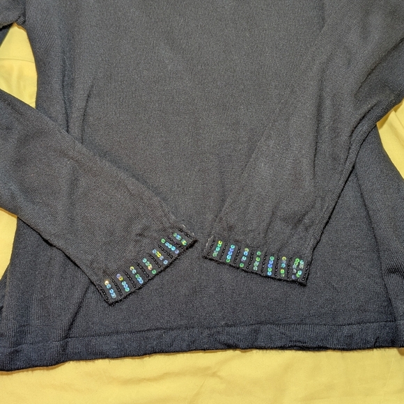Vintage Lightweight Turtleneck Sweater - Picture 4 of 9
